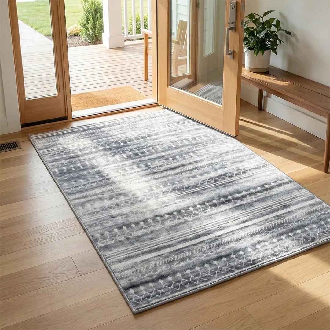 Greyline Washable Area Rug, Modern Soft Low Pile Carpet, Non Slip and Pet Friendly for Home